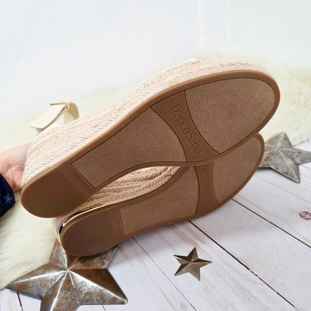 Franco Sarto Clemens Platform Wedge Sandal beaded shells beige cream sz 9.5 Wide